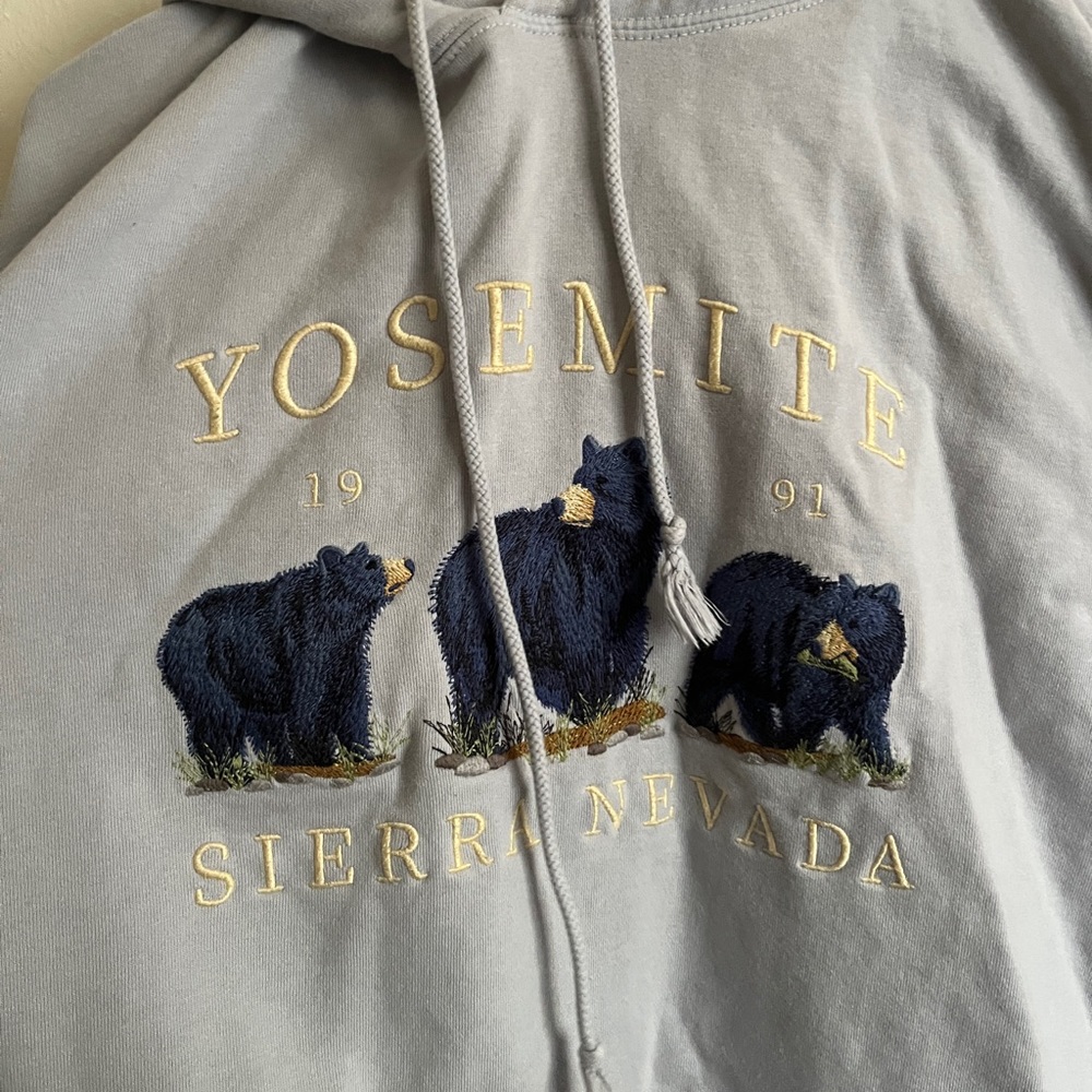 Brandy melville yosemite hoodie - Picture 2 of 3